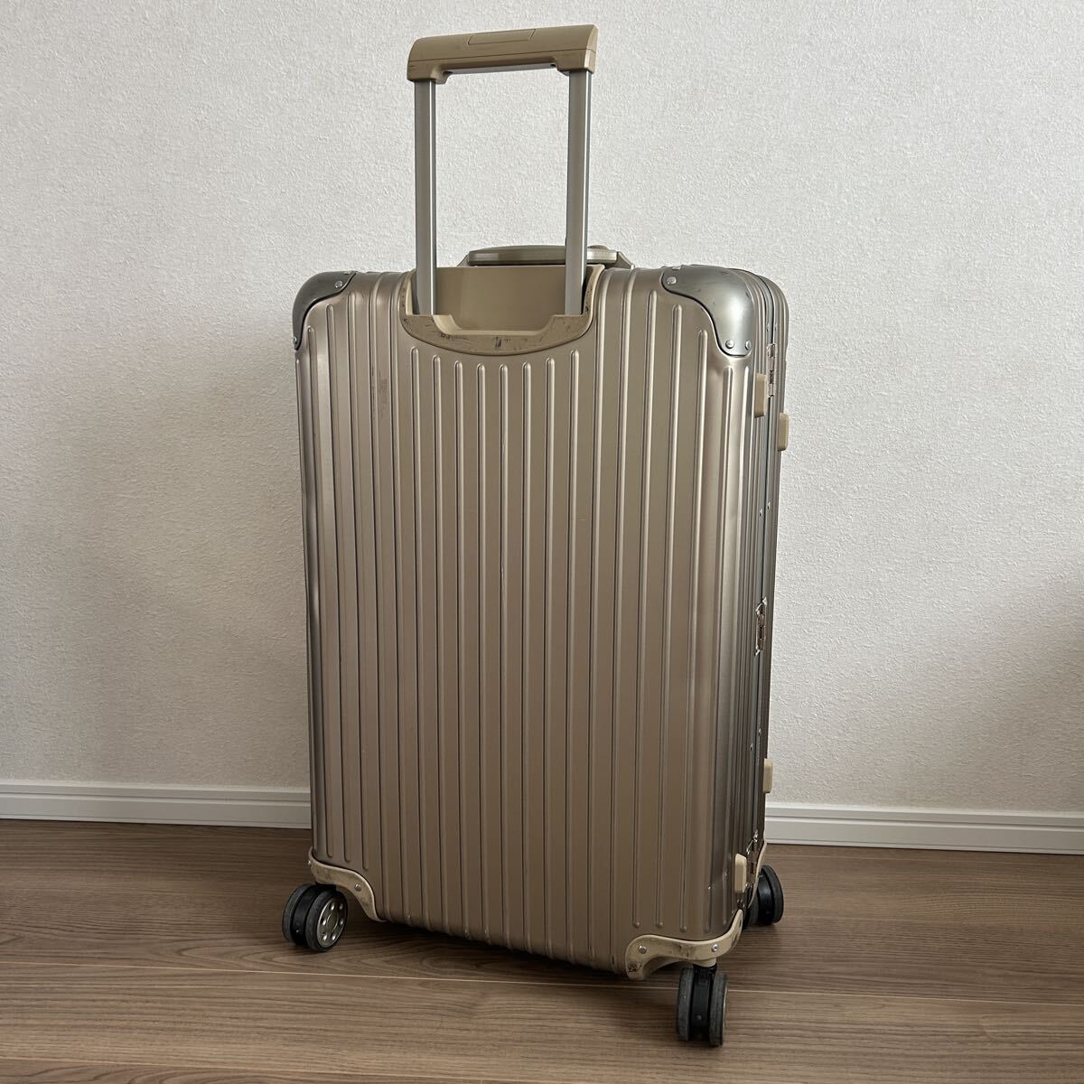 RIMOWA リモワ TOPAS トパーズ 78L キャリーケース スーツケース 4輪