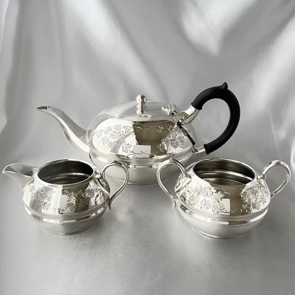 Cooper Bros 】クローバーのティーセット 3点 Cooper Bros