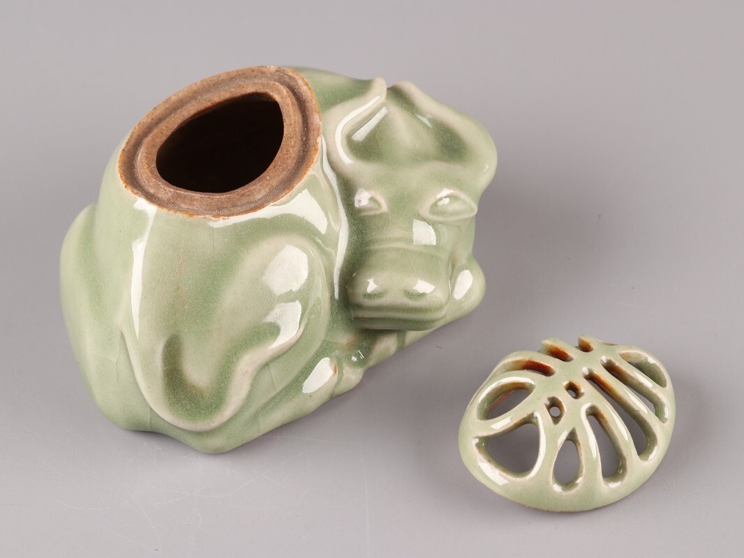 龍泉窯 天龍寺青磁 香炉・龙泉窑香炉 青磁八卦文香炉 | 龍泉窯 | 収蔵