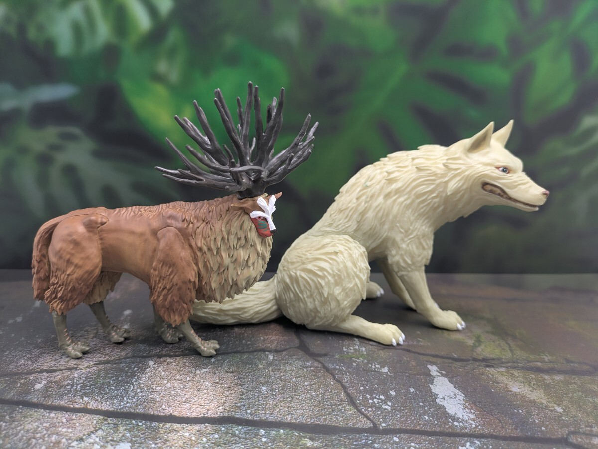 新品未開封】ジブリパーク限定 もののけ姫 シシ神・モロ フィギュア2個