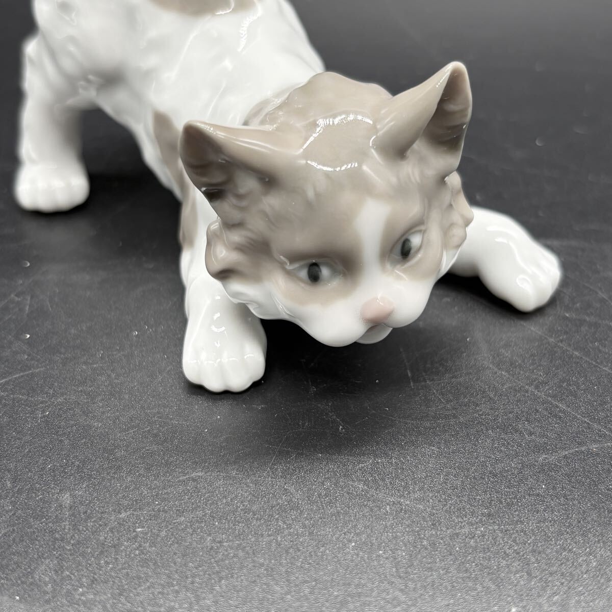 箱付き リヤドロ フィギュリン 置物 ネコ 尾っぽを立てる猫 no.172 LLADRO