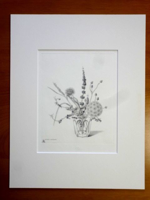 真作保証】長谷川潔「コップに挿した野花」エッチング 額装 版画 絵画