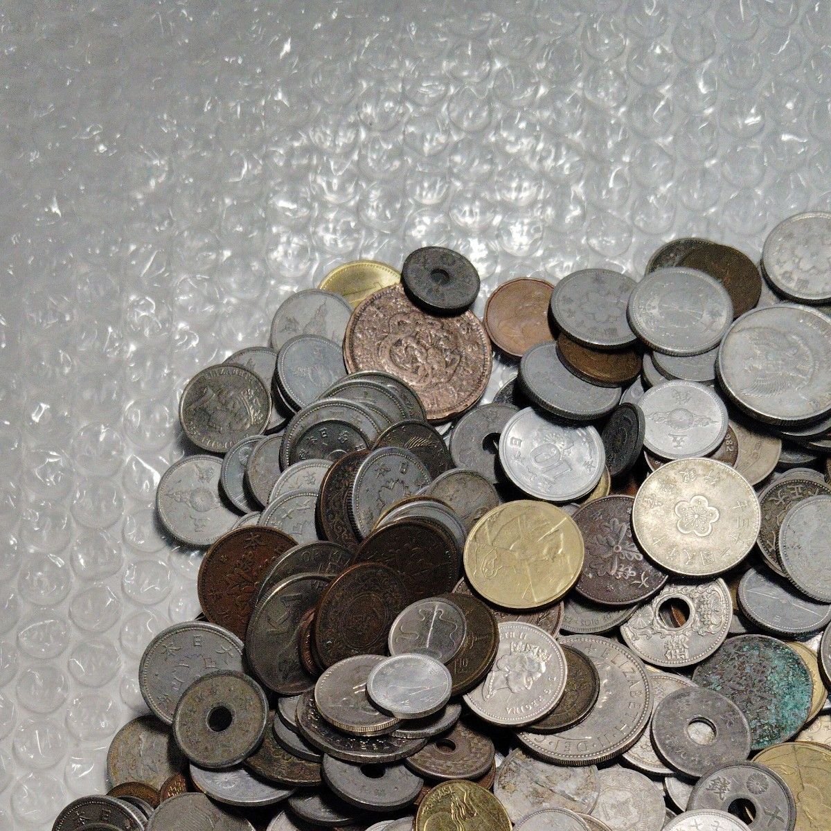 雑銭(日本古銭 海外古銭)まとめ 5kg｜Yahoo!フリマ（旧PayPayフリマ）