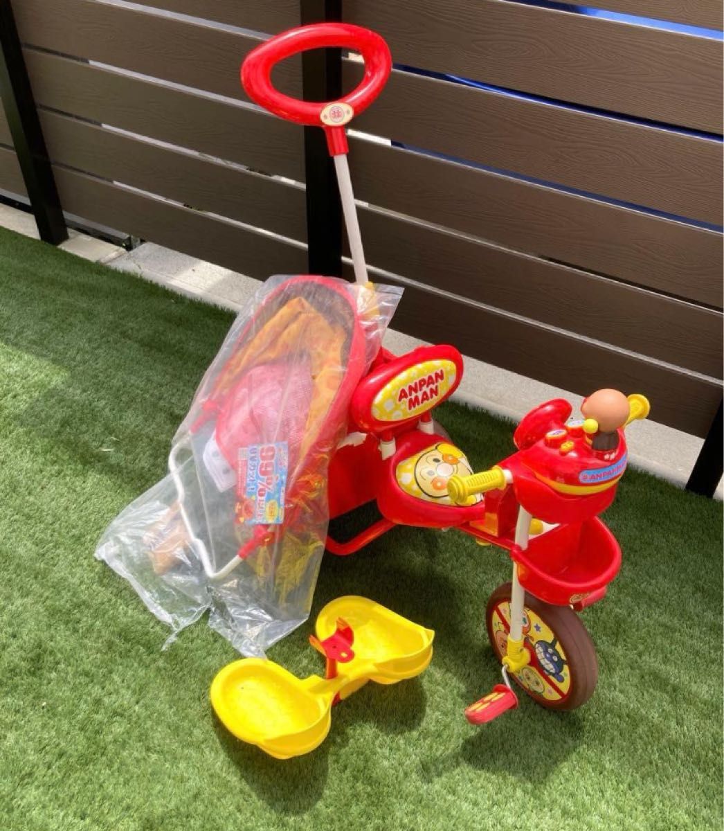 送料無料 アンパンマン デラックス 三輪車 サンシェード付き｜Yahoo