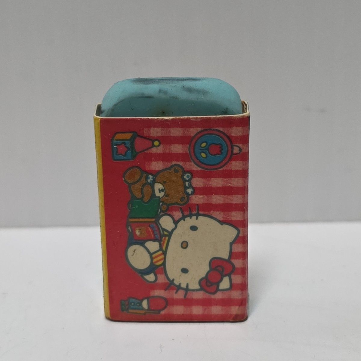 ハローキティ サンリオ 昭和レトロ キティ 当時物 レトロ 消しゴム