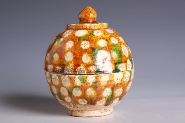 NK23888 中国陶器 唐三彩 蓋器 蓋盒式香薰 茶道具 香合 検:唐三彩 中国