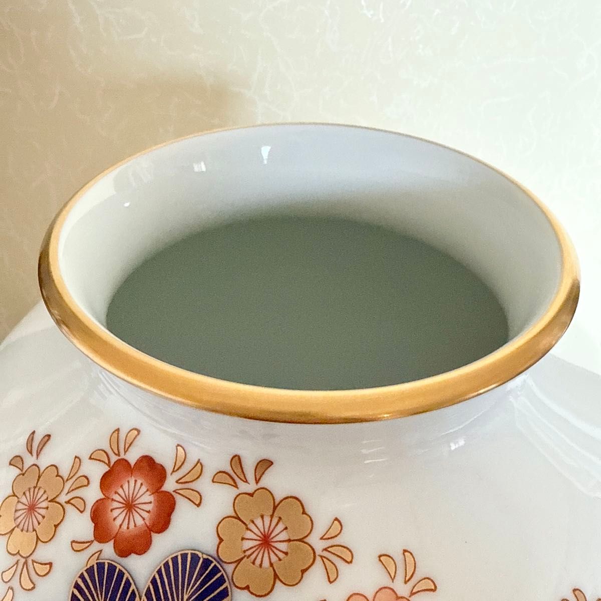 香蘭社 磁芸工房謹製 古伊万里四季 花瓶 高さ約28cm 香蘭社 磁芸工房