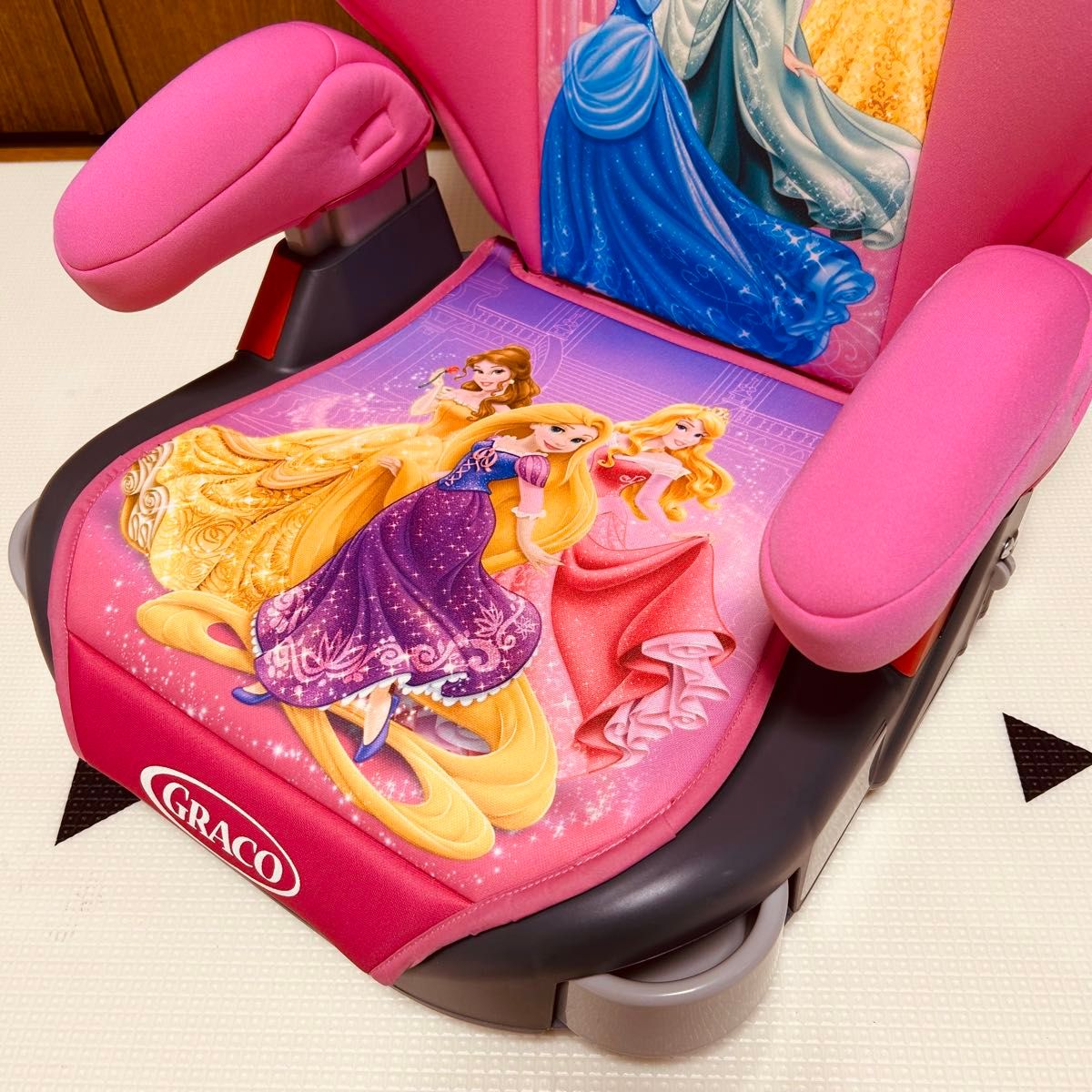 美品 GRACOジュニアシート ディズニー シャイニープリンセス グレコ