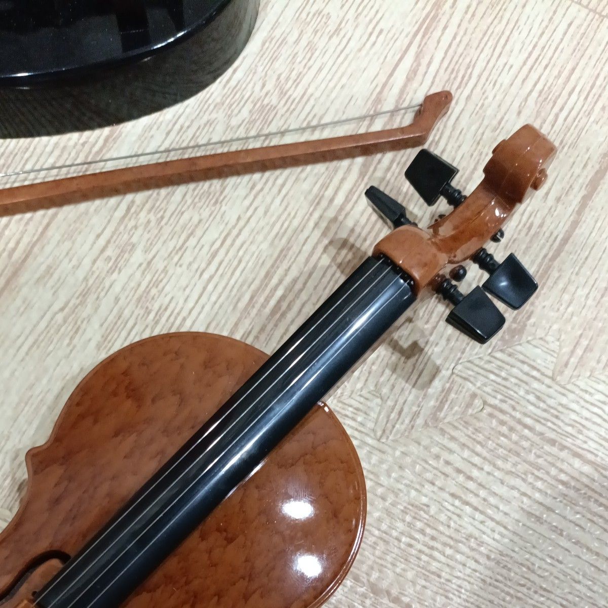 動作品】 ハローキティー KTファイバードール バイオリン 当時物 レア