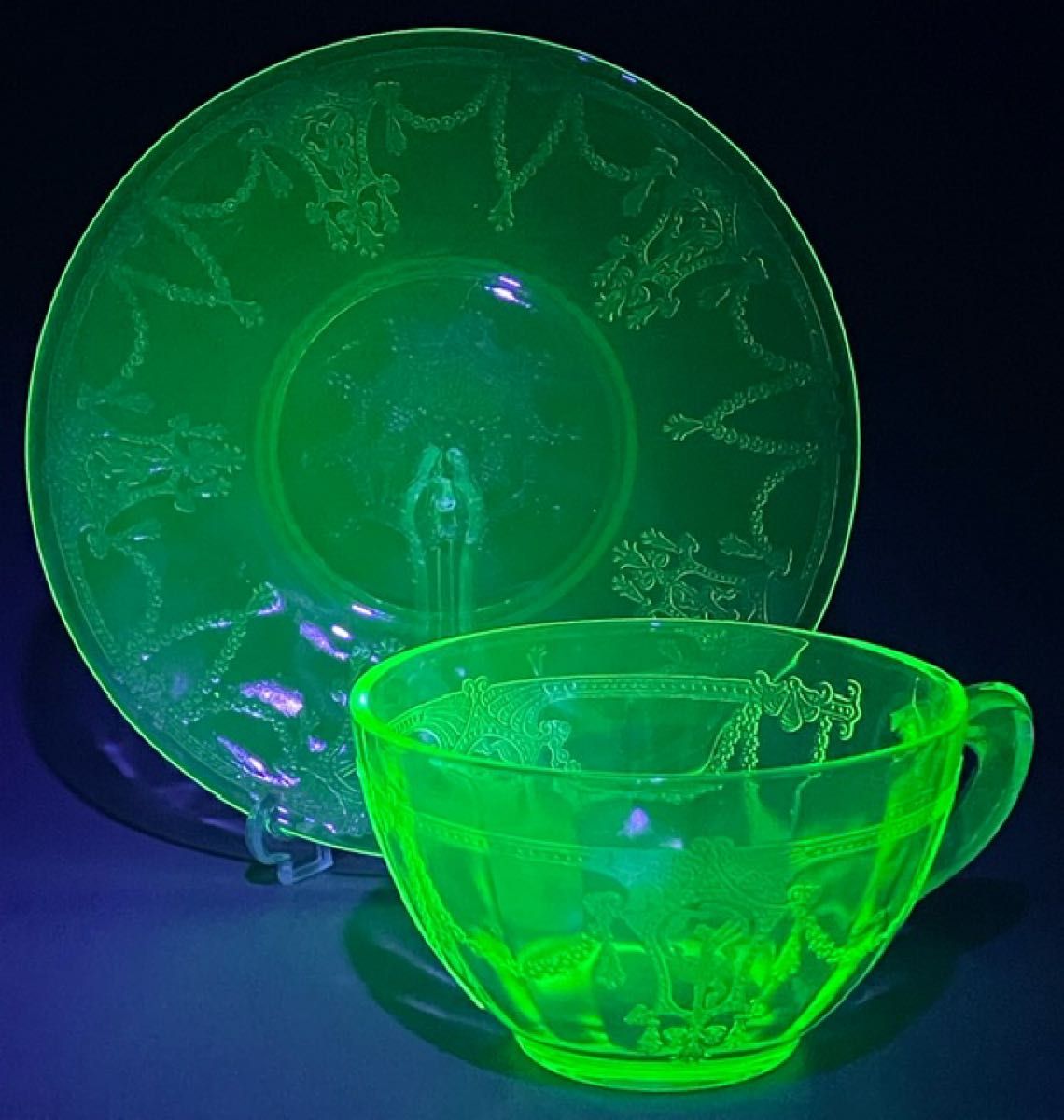 1930年代 アンカーホッキング カメオグリーン ウランガラス 1930年代