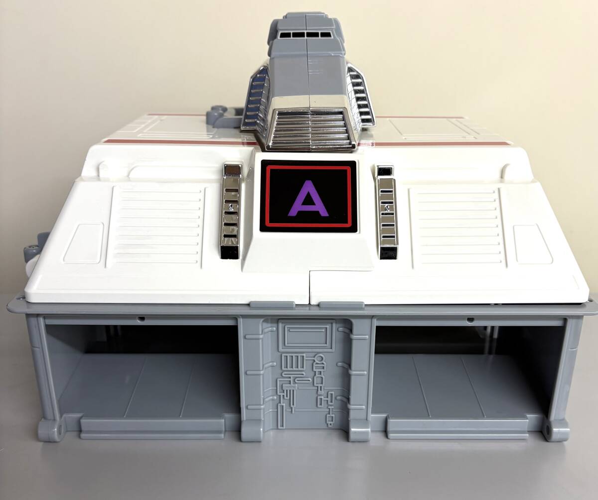 希少 スーパーブラデラ ビートルベース ビーファイターカブト ビートル