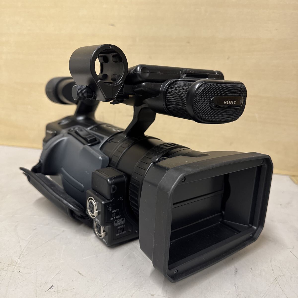 最新 SONY 業務用 HVR-Z1J ビデオカメラ