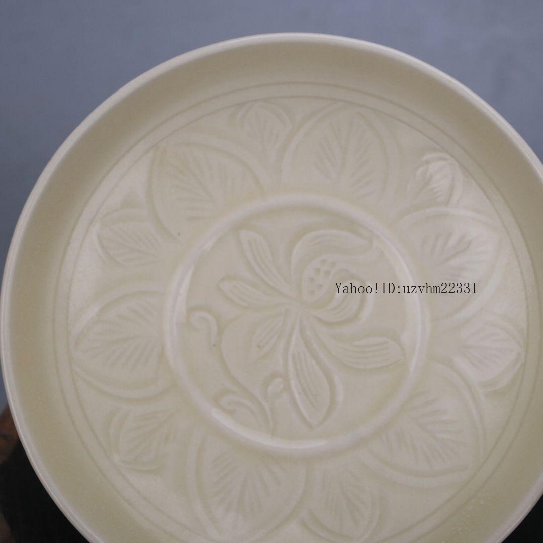 宋定窯暗刻纏枝花卉高足杯 景徳鎮 陶磁器 装飾