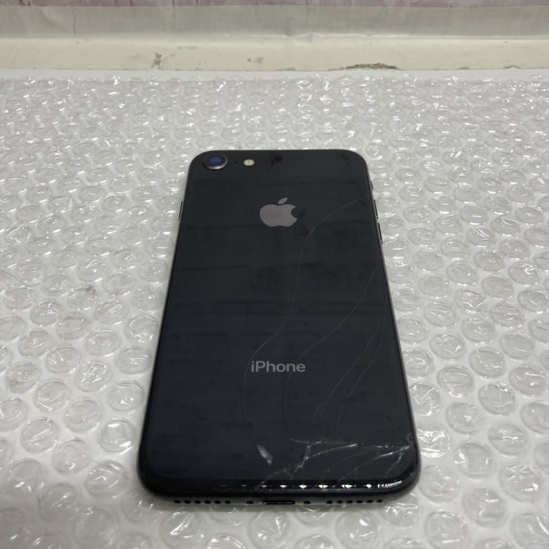 ジャンク品】Apple iPhone 8 容量・型番・モデル番号・バッテリー容量