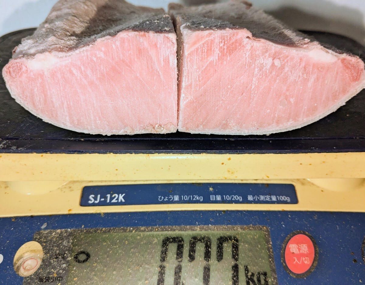 天然時代木 四足 花梨 欅 玉杢 孔雀杢 重量級 8.6㎏ 花台 コレクション