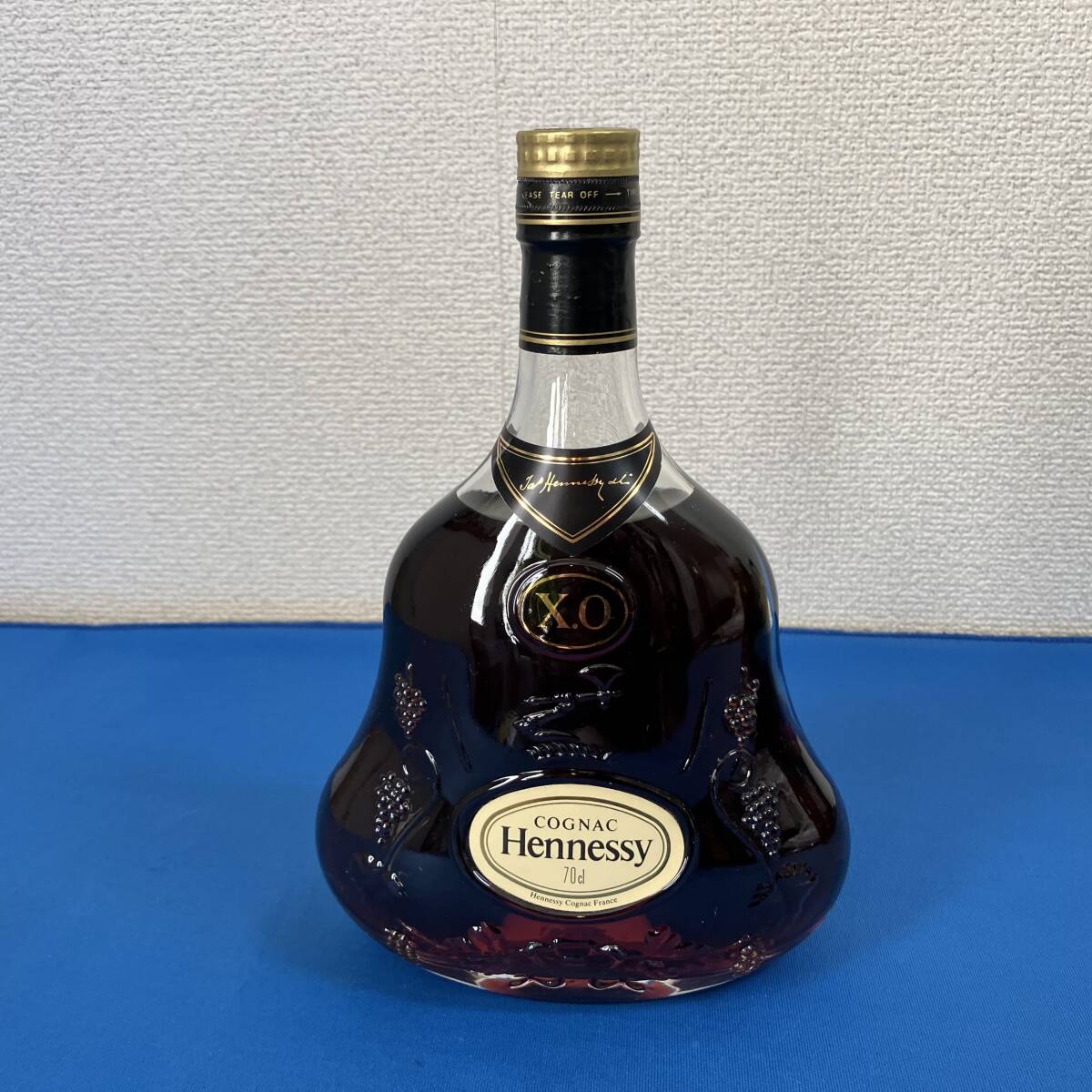 ヘネシー XO 金キャップ クリアボトル 700ml 箱付 ヘネシー Hennessy