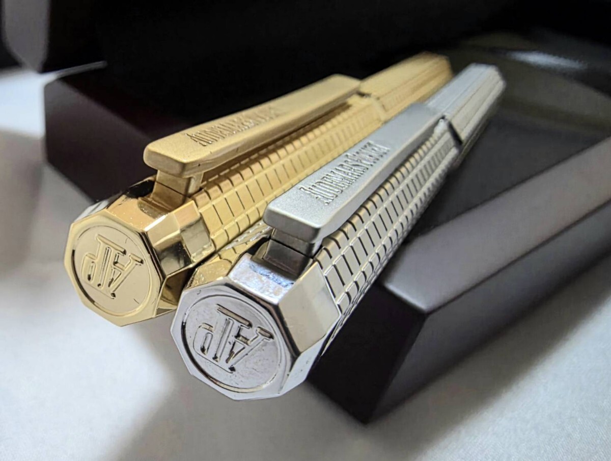 オーデマピゲ ボールペン シルバー・ゴールド2本セット 箱付き 新品