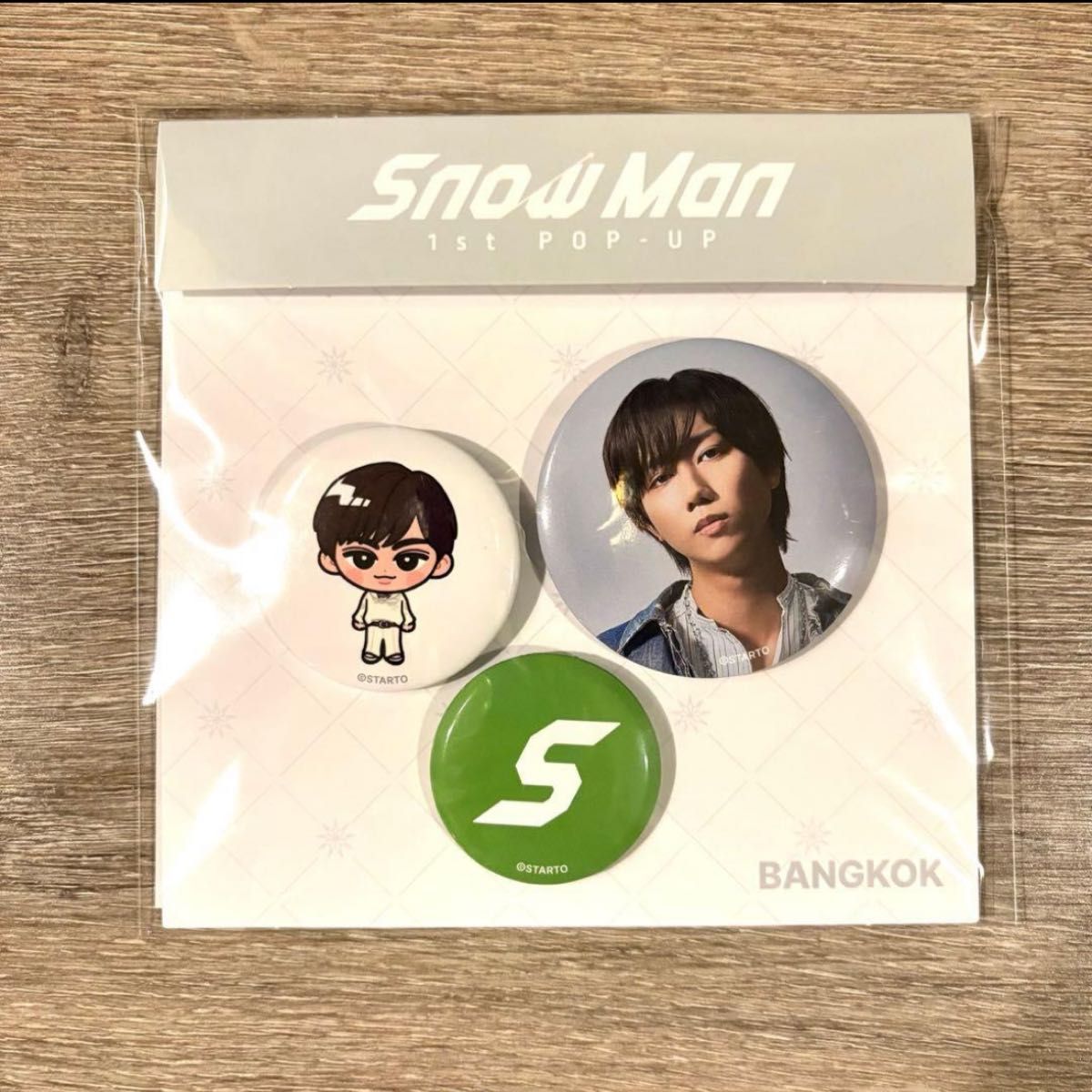 SnowMan タイ バンコク ポップアップ 阿部亮平 缶バッジ フォトカ 阿部