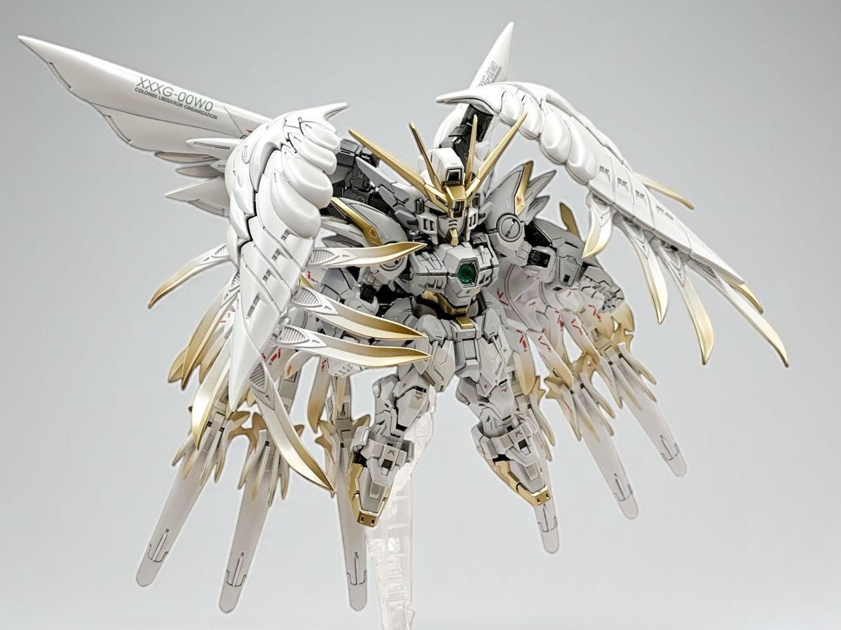 バンダイ正規品・全塗装】MGSD ウイングガンダムゼロ EW (スノー