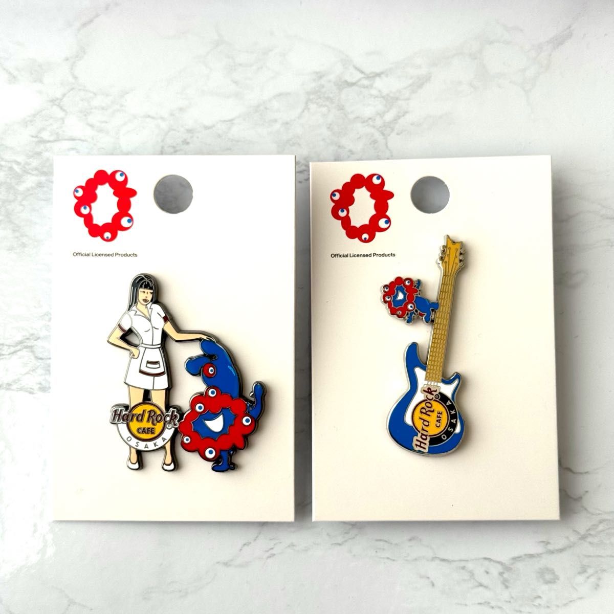 ミャクミャク ハードロックカフェ コラボ ピンバッジ 2種セット 完売