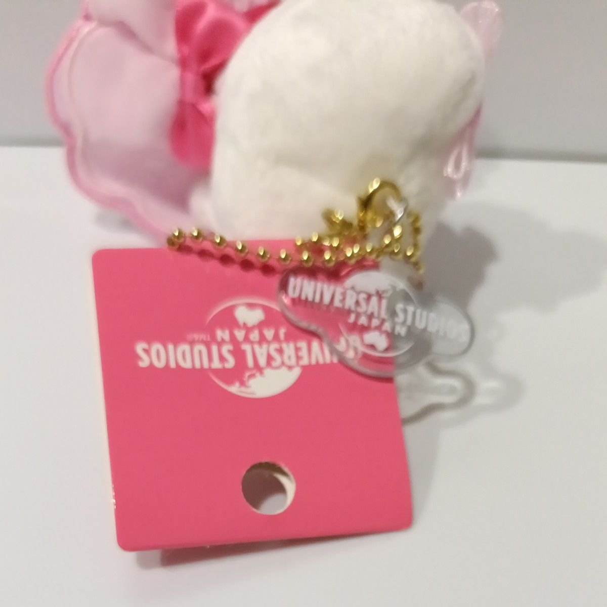 タグ付き 美品ハローキティ ぬいぐるみ マスコットキーホルダー USJ