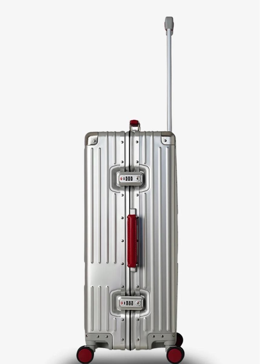 バッグ INV5811STP Sterling Silver/Red 70L 限定色】イノベーター