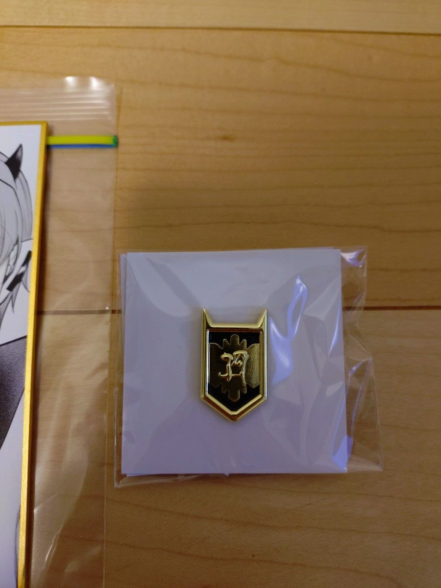 入間くん展 入場特典 色紙＆位階の章 ピンバッジ ランク9 テト｜Yahoo