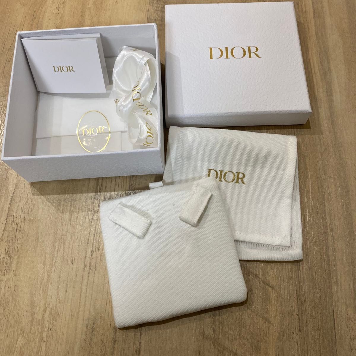 Dior アクセサリーBOX 大サイズ 空箱 保存袋 リボン ジュエリーケース