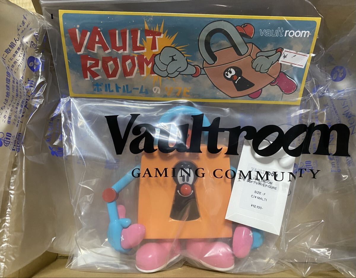 送料無料】VAULTROOM SOFT VINYL FIGURE ソフビ フィギュア ボルト