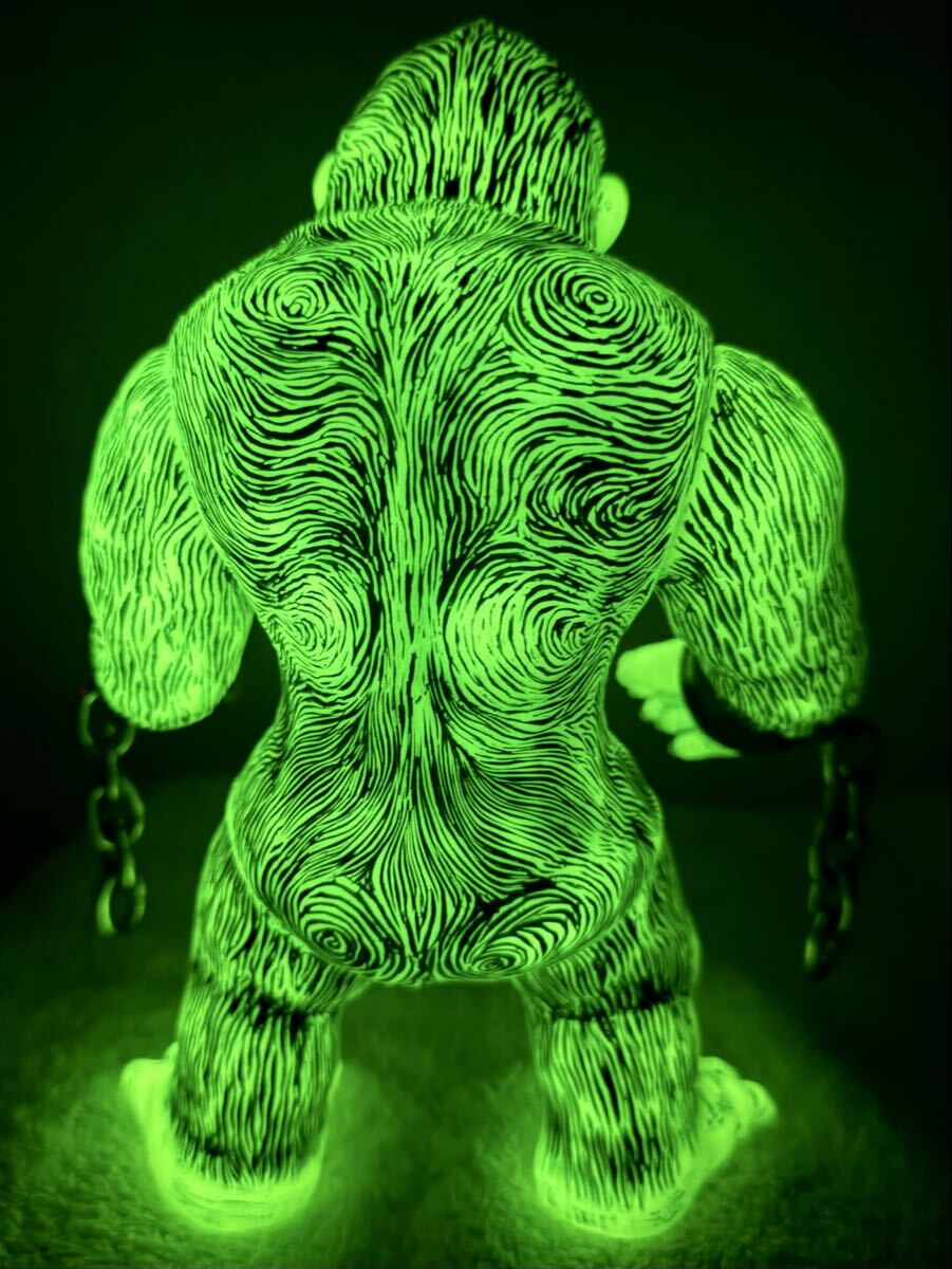 シカルナ工房 巨猿 ワンオフ 蓄光 カスタムver ソフビ インディーズ