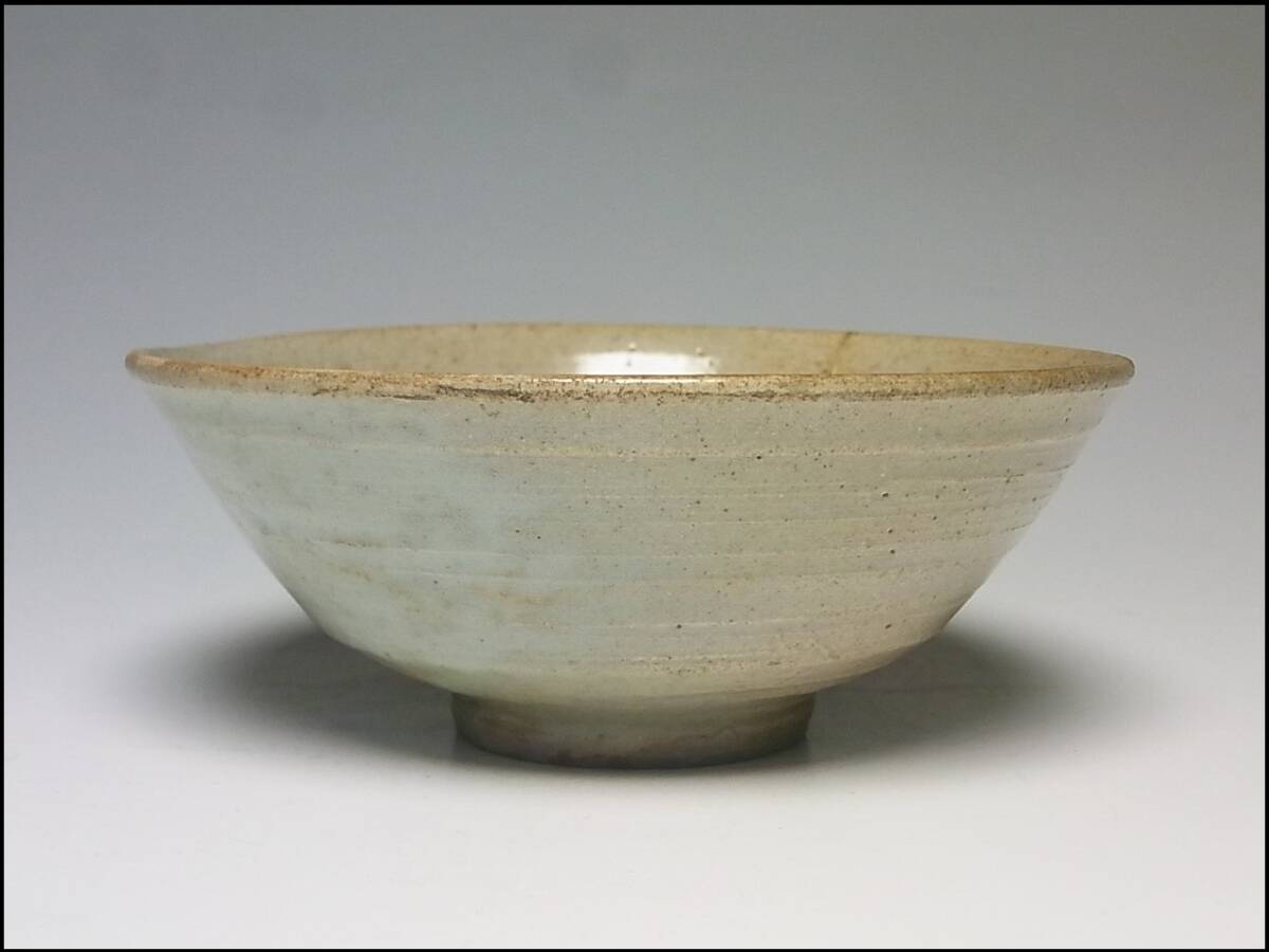 五】堅手碗 李朝時代 李朝 堅手茶碗（1392–1897 CE） | 入蘆花