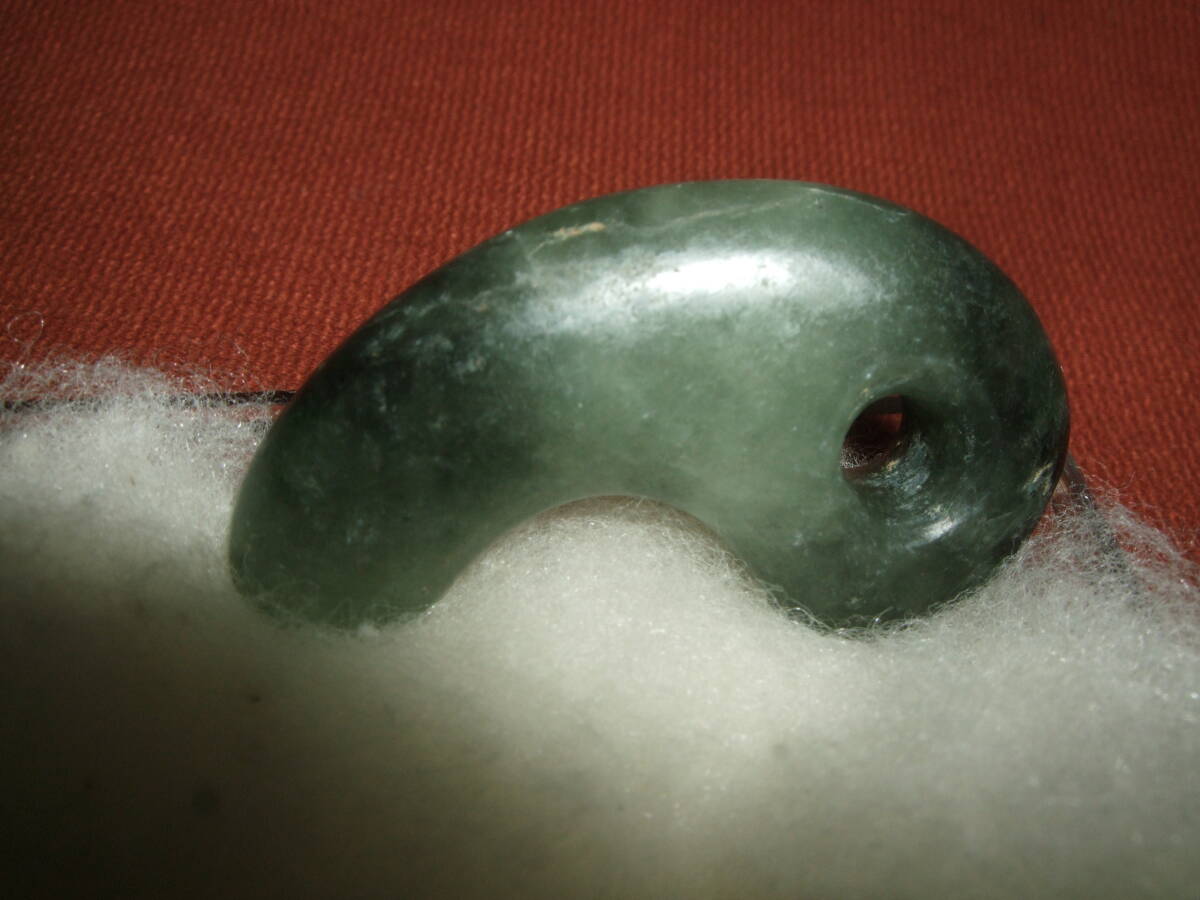 高品質 古墳期 糸魚川 ロウカン 翡翠勾玉 古墳期糸魚川ろうかん翡翠勾玉頭