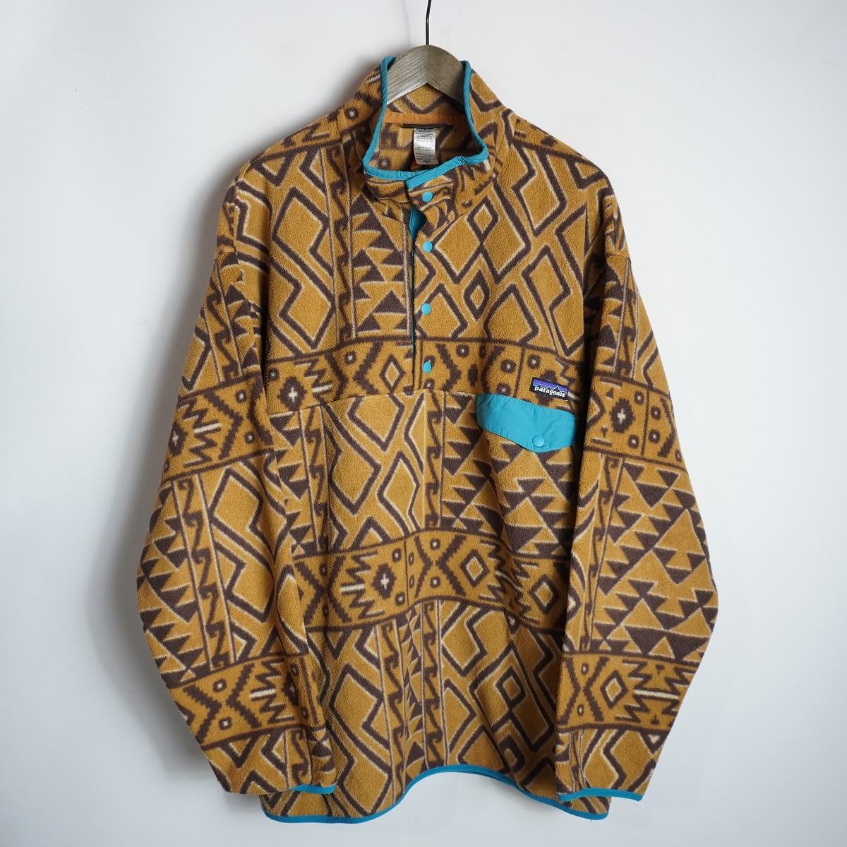 25 國井増太郎/孝雪/鯉図/共箱/絹本/肉筆 小売業者 25 國井増太郎/孝雪