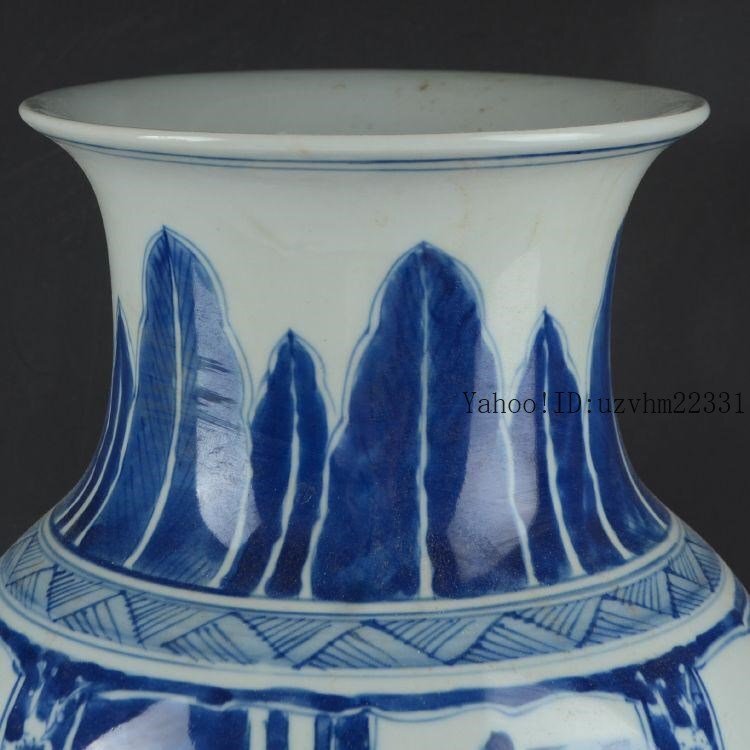 安い 大清康熙青花窓人物紋花瓶 景徳鎮 陶磁器 装飾品 現代工芸品 美術