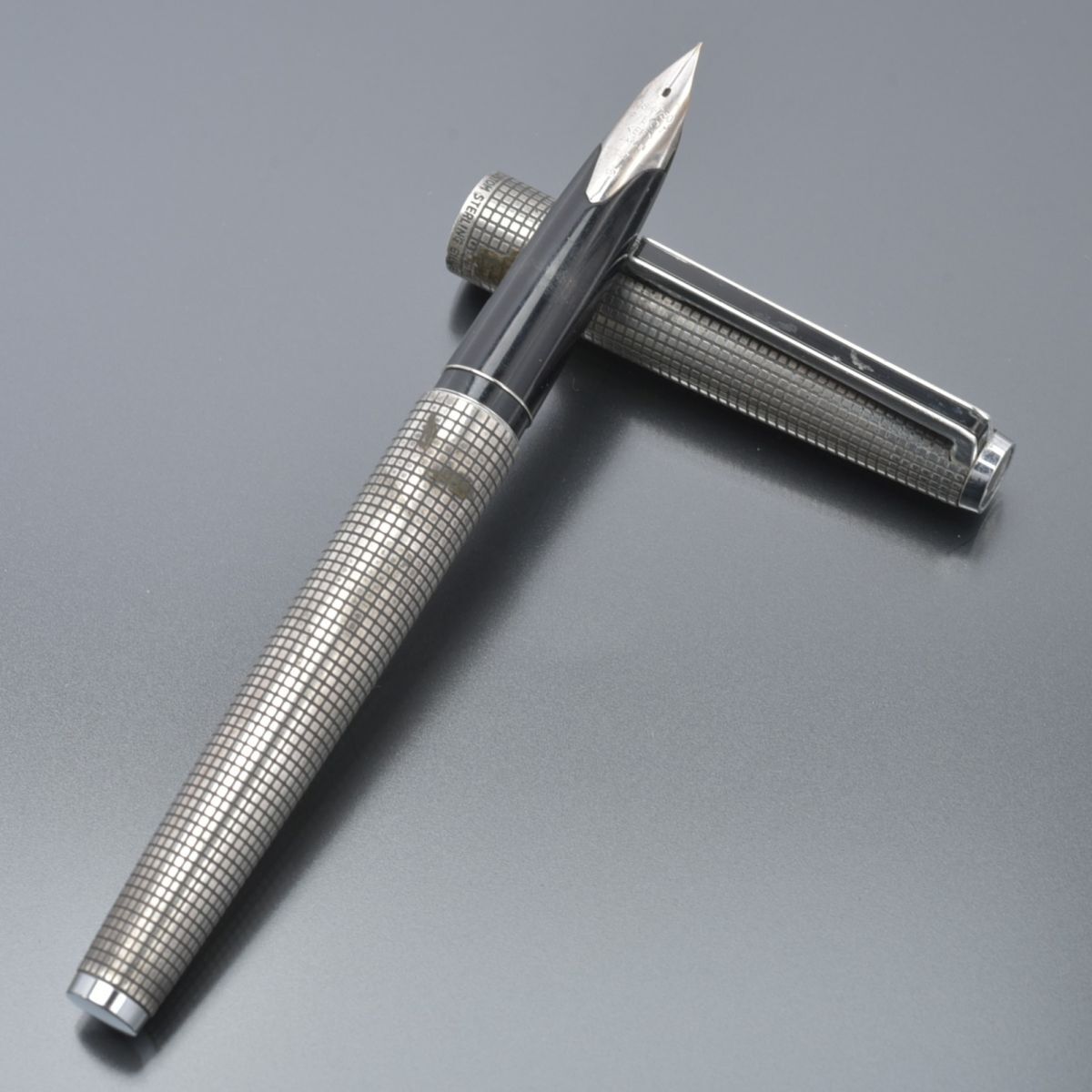 良品 PILOT CUSTOM 万年筆 STERLING 節約 SILVER ペン先18K-750 EF