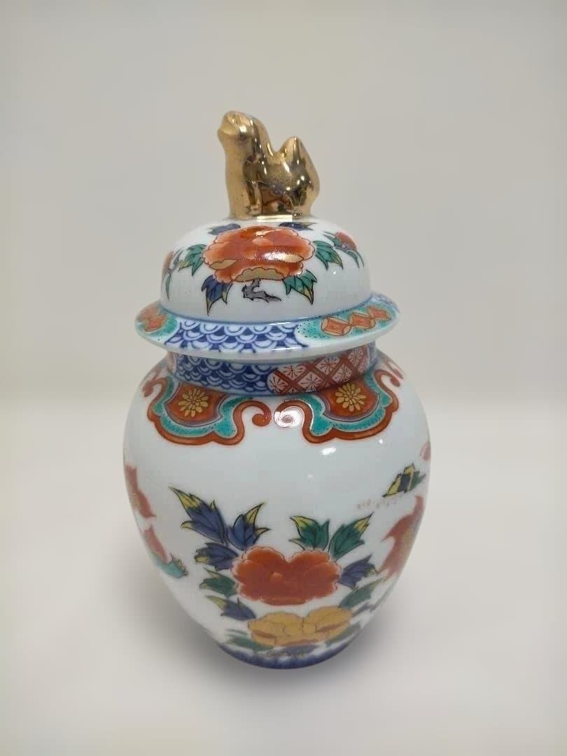 明代斗彩意匠 蓋付罐 陶器 明代斗彩意匠 蓋付罐 陶器