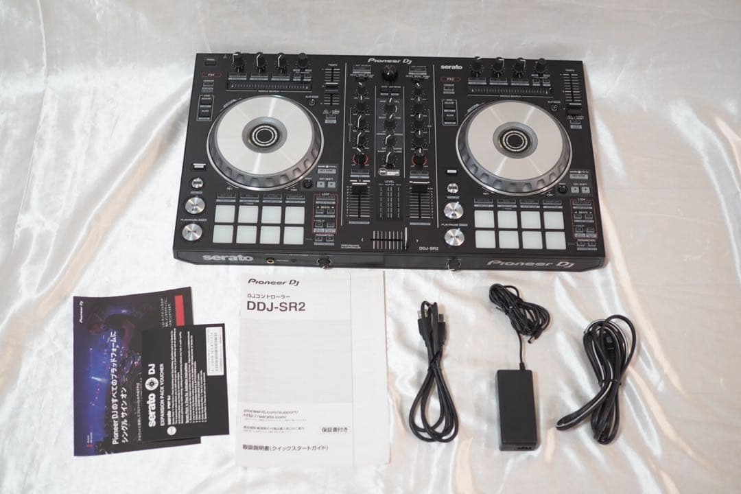 箱付き Pioneer DDJ-SR2 DJコントローラー