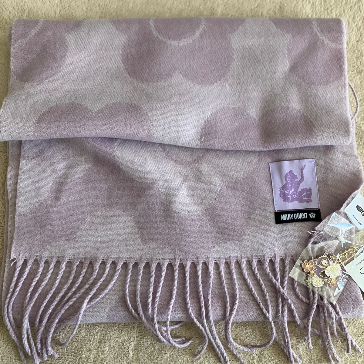 MARY QUANT】ラプンツェル＆パスカル ストール Rapunzel 🌟 Coming