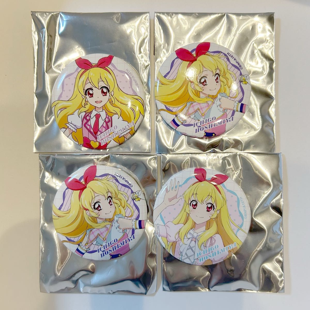 アイカツ 星宮いちご 缶バッジ いちごだらけの缶バッジ｜Yahoo!フリマ