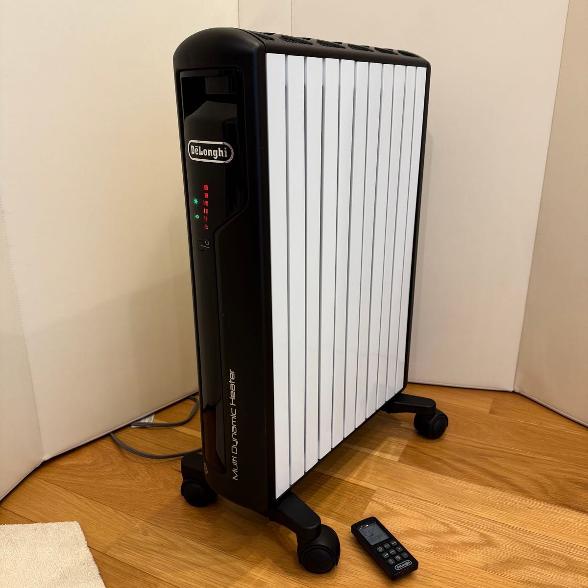 DeLonghi Multi Dynamic Heater MDH15-BK デロンギ マルチダイナミック