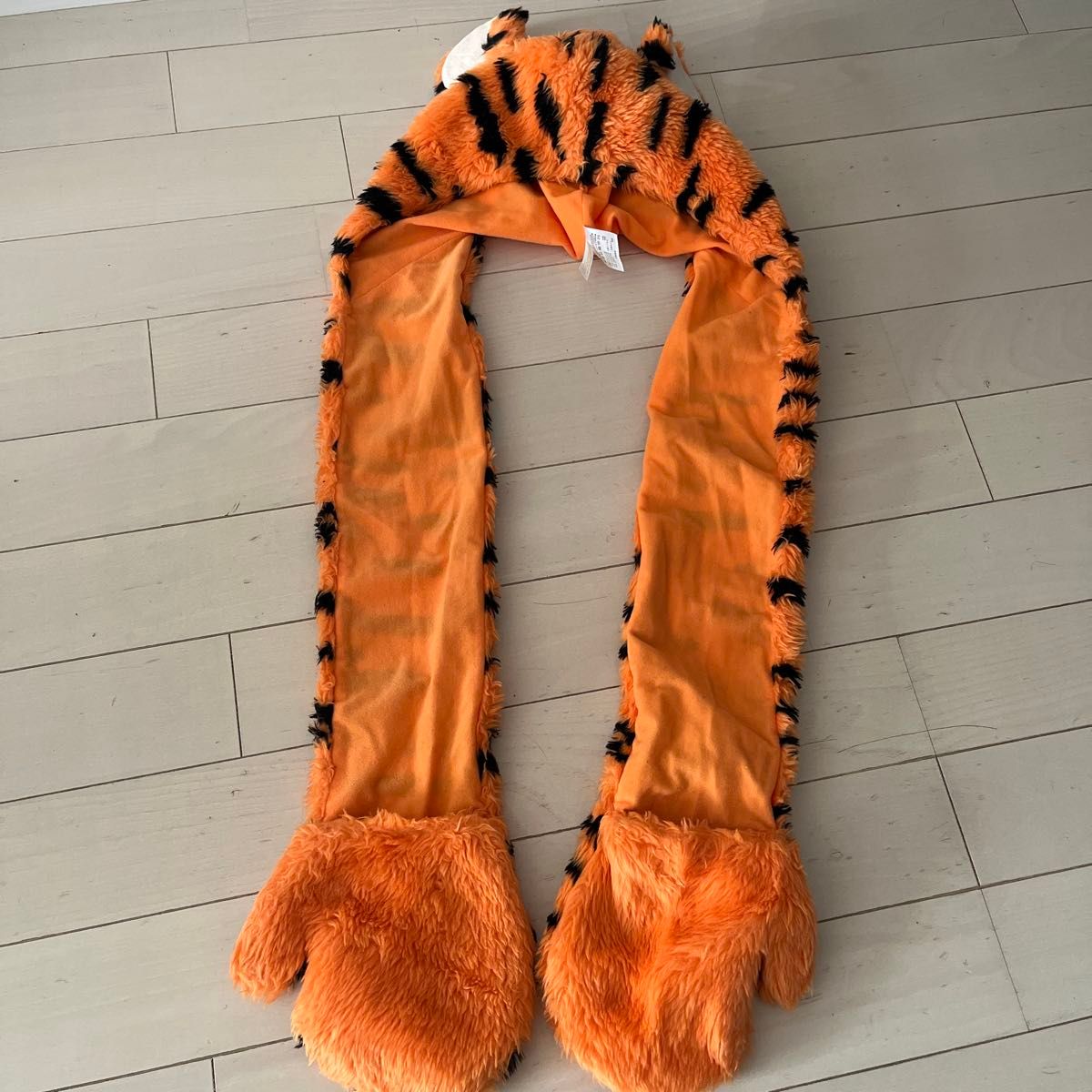 ティガー ファンキャップ マフラー 手袋 一体型 ディズニー マフラー