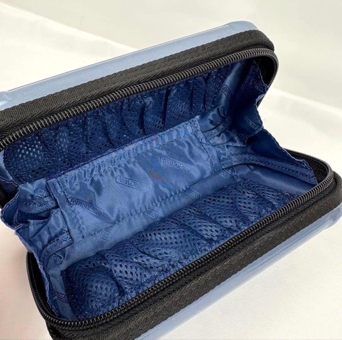 美品 RIMOWA リモワ ポーチ ANA 非売品 小物入れ アメニティポーチ