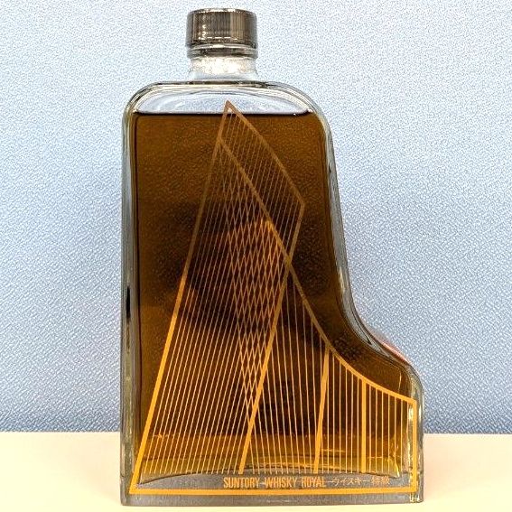 サントリーローヤル ピアノ型ボトル 特級 従価税率適用 600ml 43％ 箱