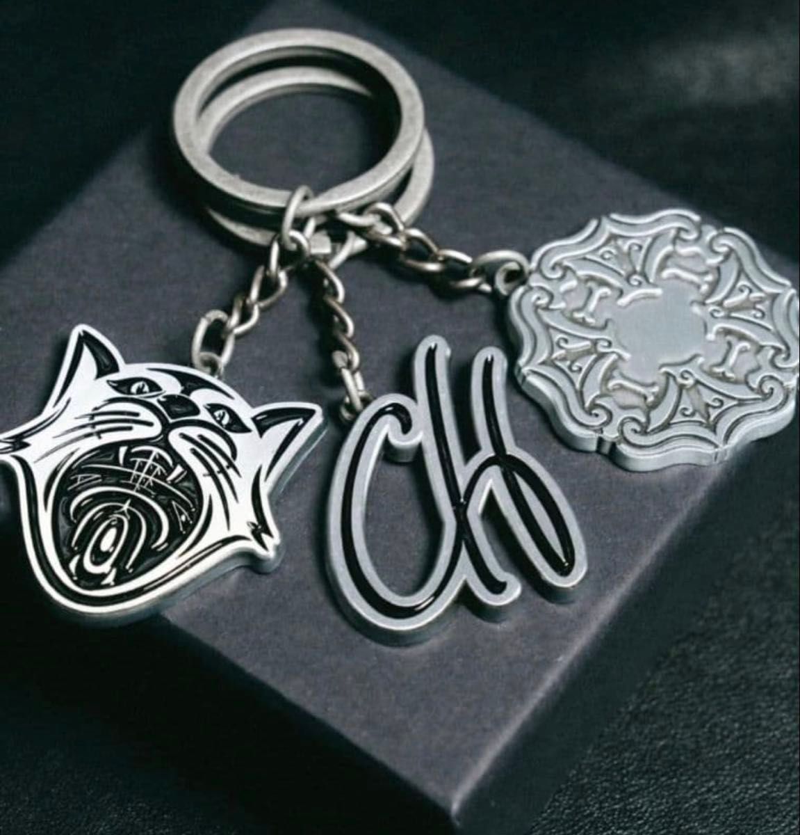 最終値下げ【24時間以内発送可能】新品未使用 唾奇 Camellia Hito 日本