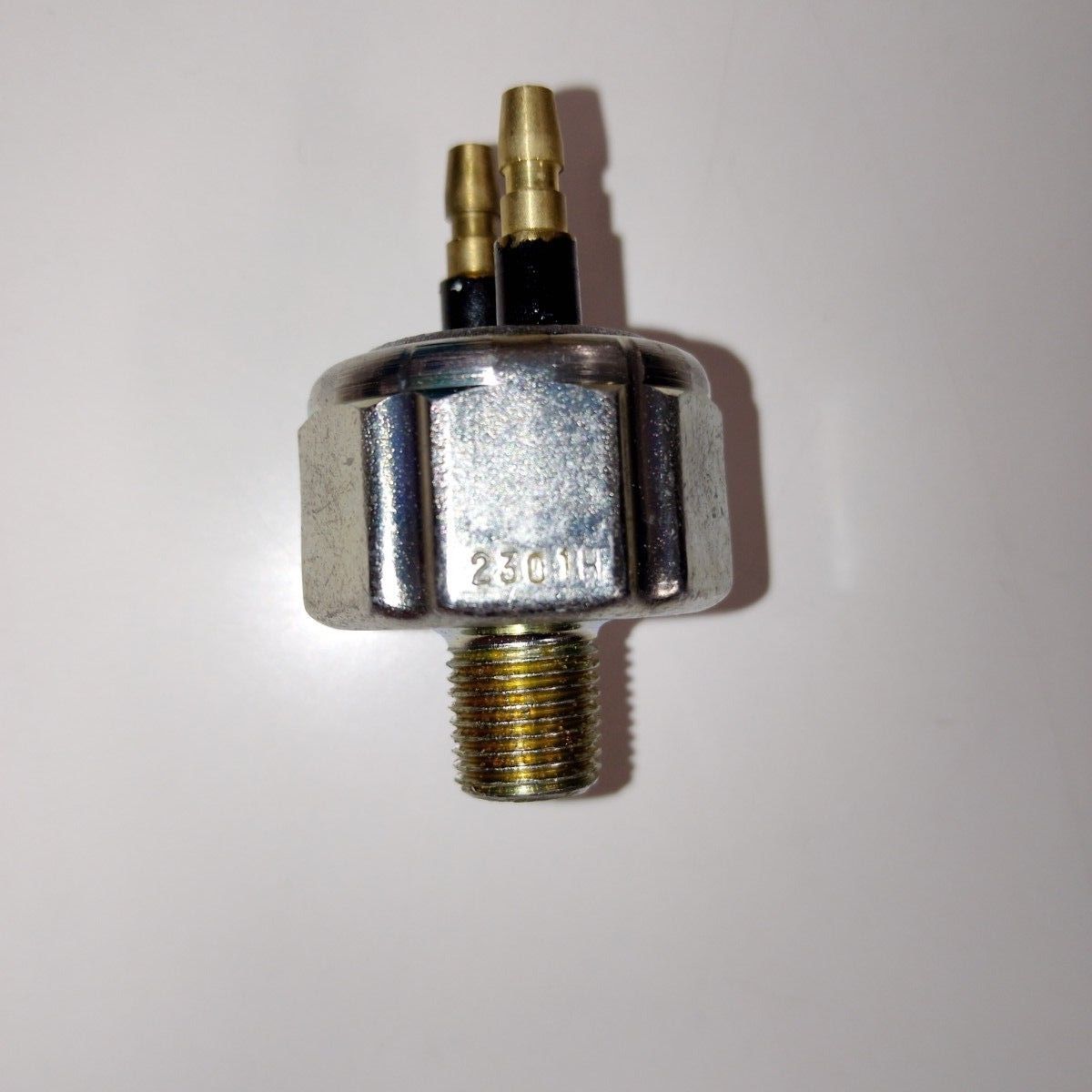 NILES S25PA ブレーキ油圧スイッチ ストップランプスイッチ 未使用