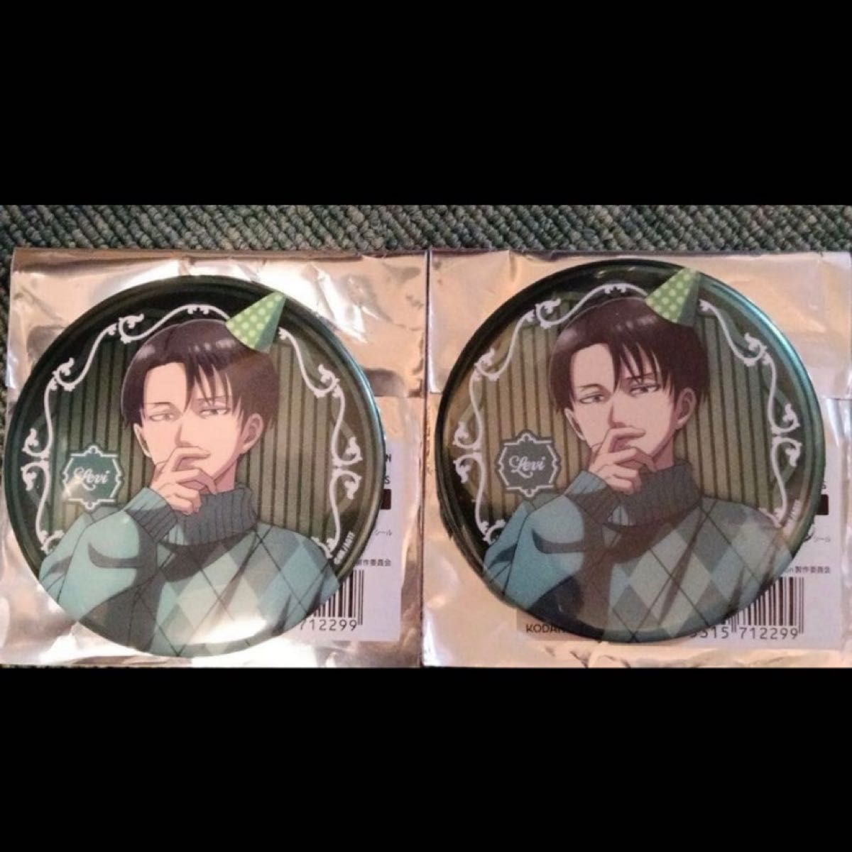 進撃の巨人 イケプリ レストラン メタル缶バッジ リヴァイ4つ 進撃の