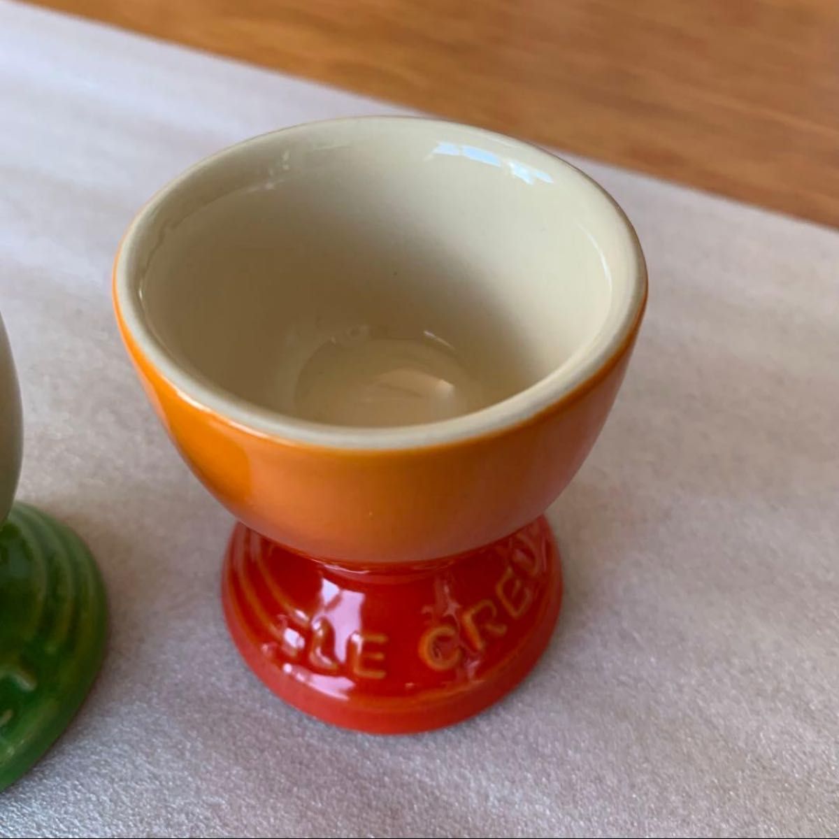 英国】エッグクルーゼ 2個組 エッグカップ / スタンド / スプーン 英国