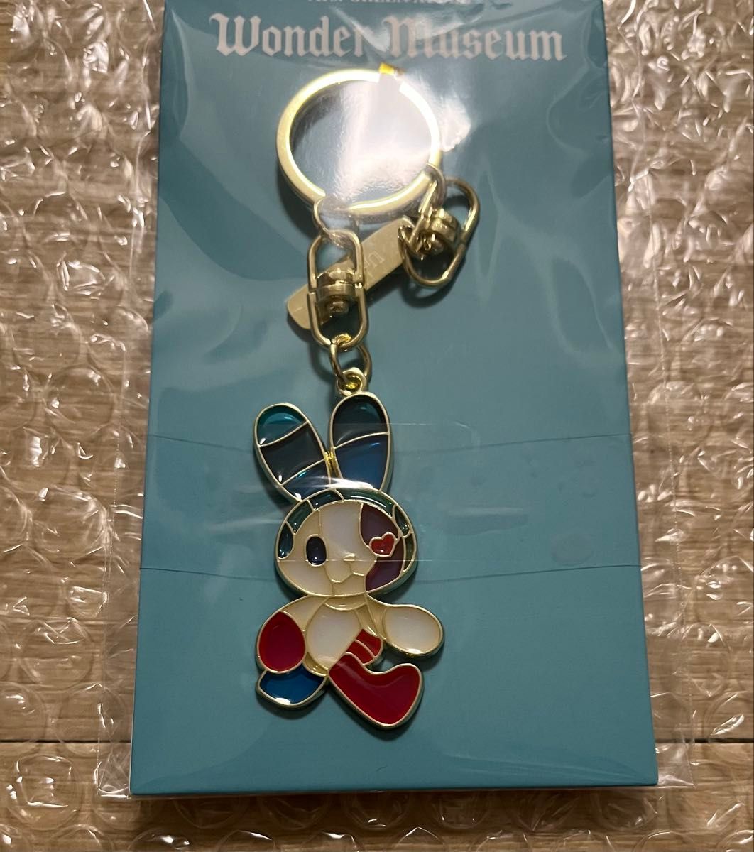 Wonder Museum ステンドグラスキーホルダー （アンラブレス）｜Yahoo