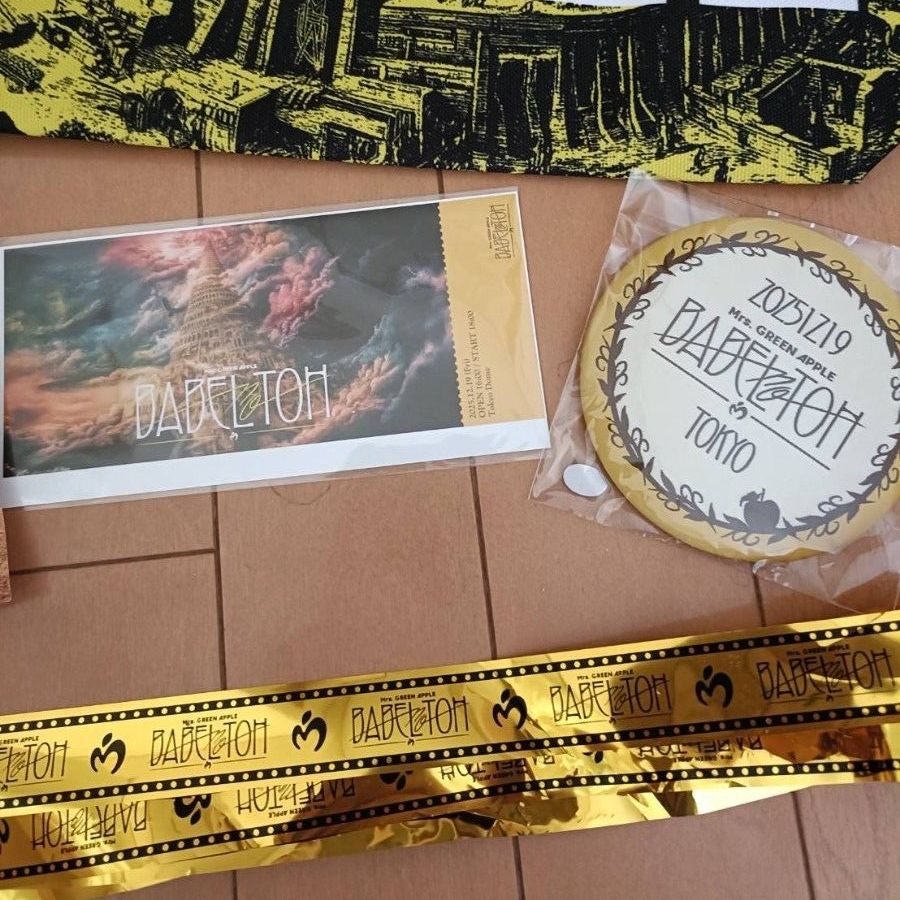 東京ドーム Mrs GREEN APPLE トートバッグ ミセス 特典 グッズ バッジ