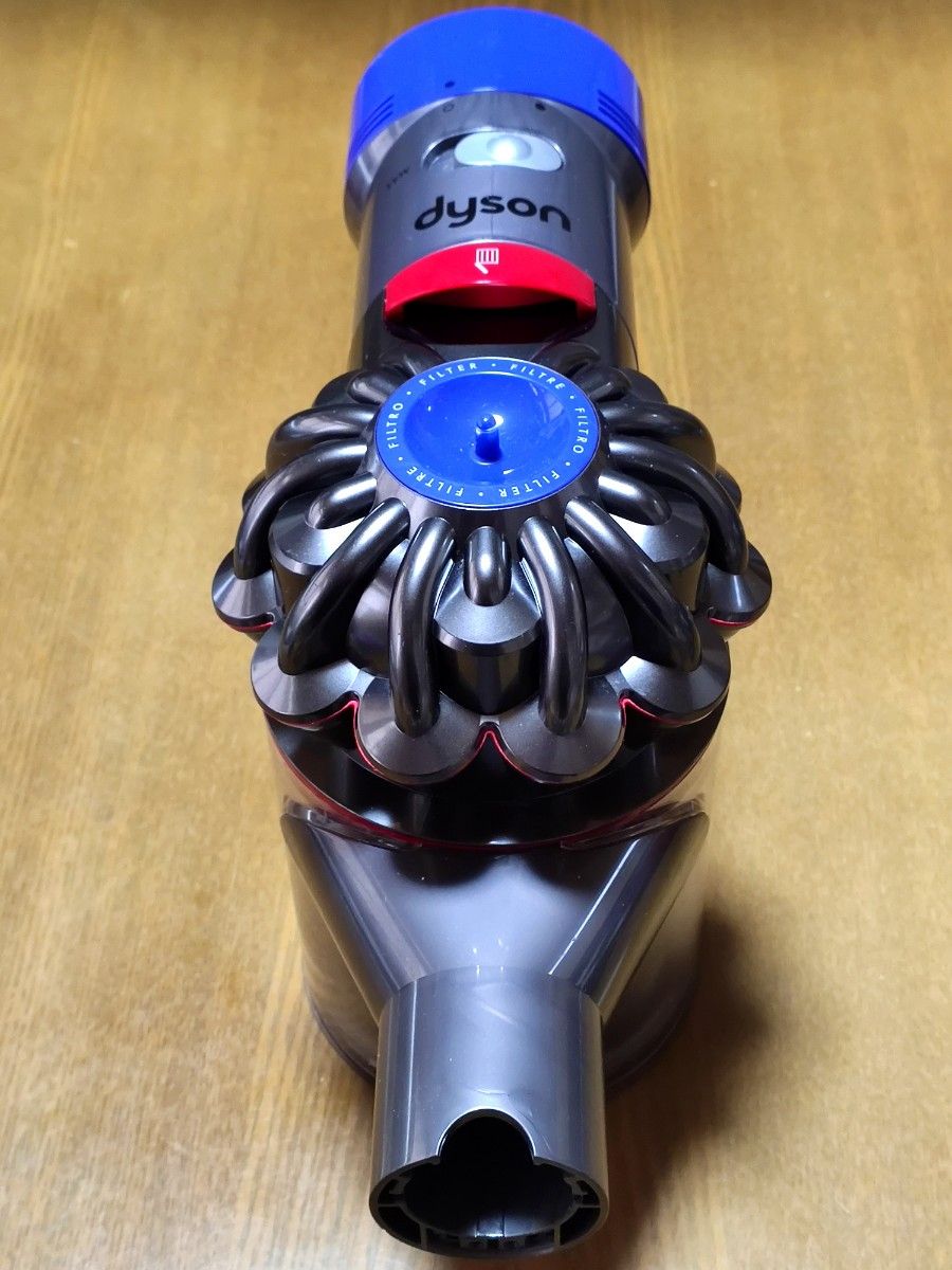 ダイソン V8 SV10 掃除機 完全分解清掃済み 動作品 純正バッテリー3つ